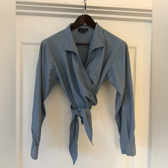 Faconnable Tops - Lightweight chambray Faconnable women’s wrap shirt
Size M excellent condition